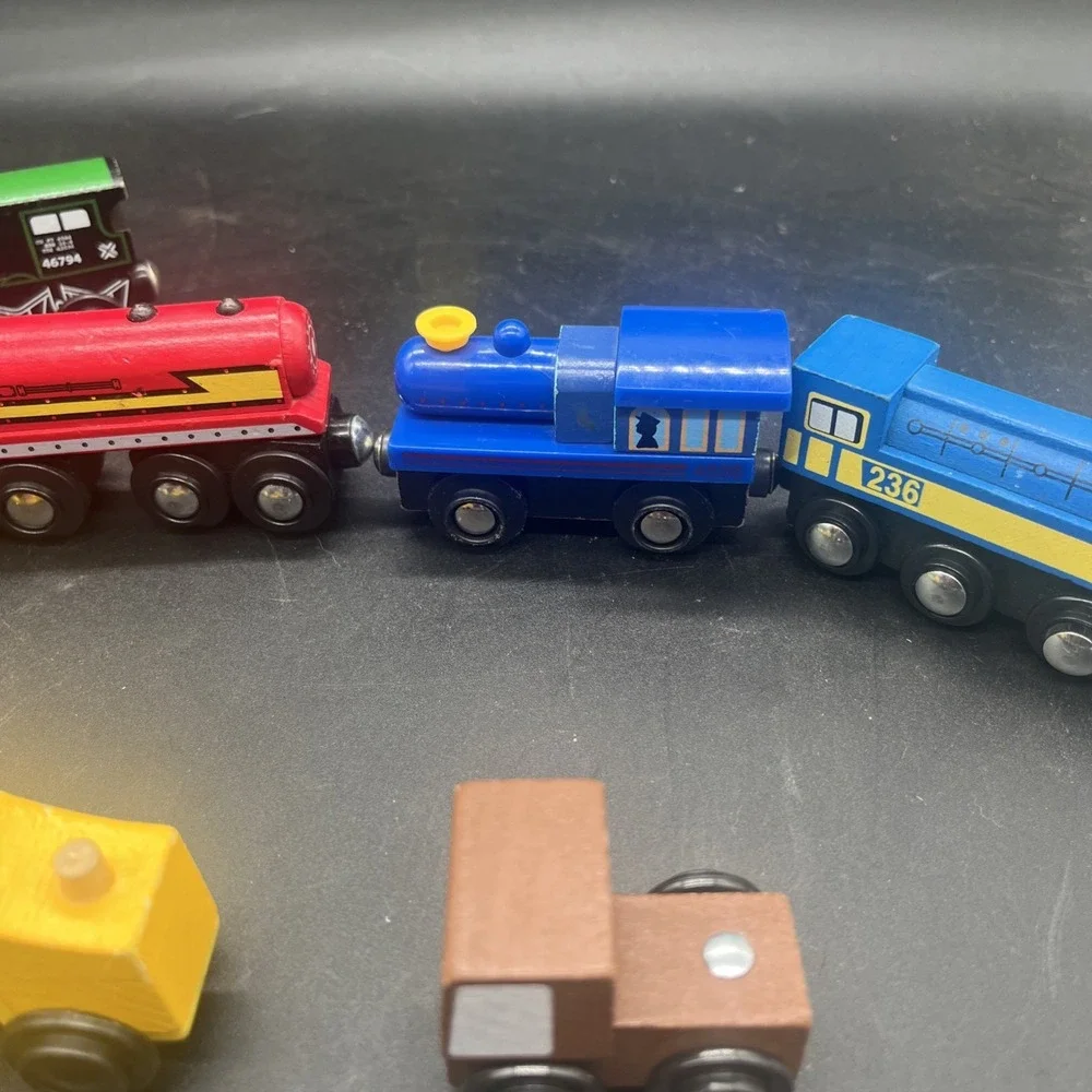 Mixed Wooden Train Lot 8pc Imaginarium Maxim Toys R Us Steam Roller Taxi
